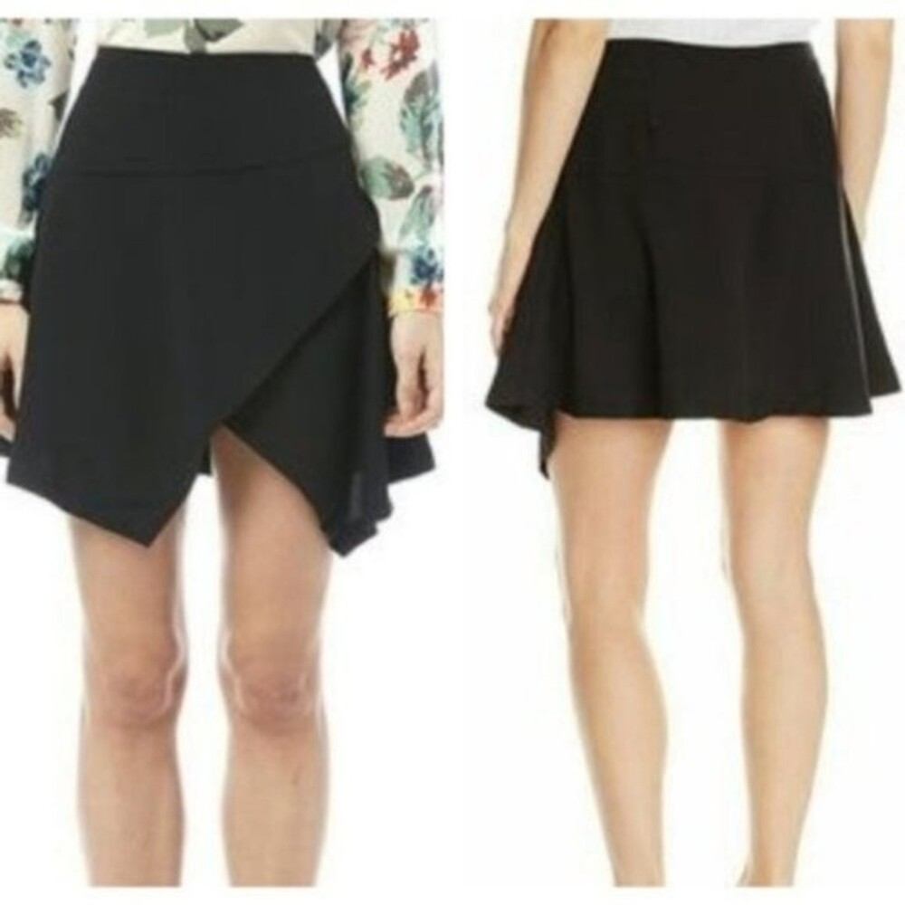 BB Dakota size 2 NWT NEW asymmetrical envelope wrap hem XS mini skirt - Picture 2 of 7
